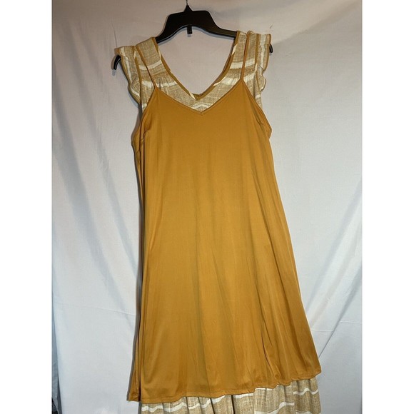 Simply Vera Vera Wang Women size Sm Tiered Midi Dress  Gold Stripe With Lining - Picture 13 of 13